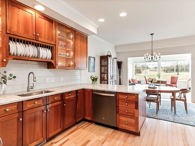 123 Economou Farm Road, South Burlington, VT 05403
