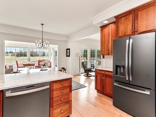 123 Economou Farm Road, South Burlington, VT 05403