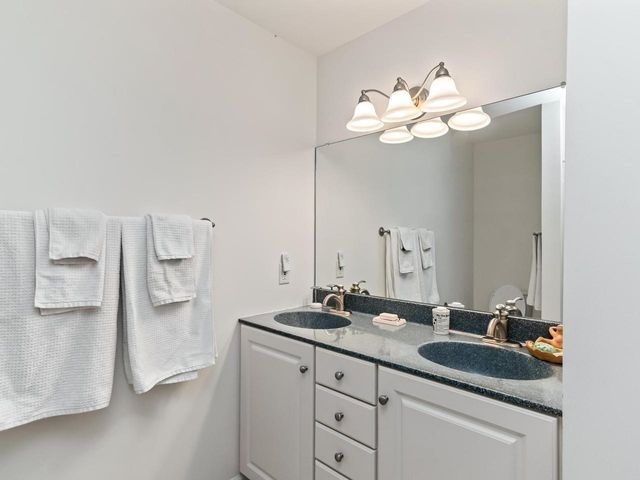 123 Economou Farm Road, South Burlington, VT 05403