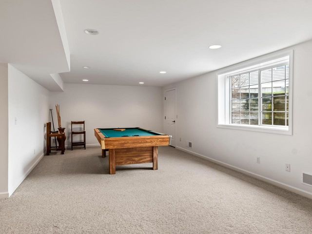 123 Economou Farm Road, South Burlington, VT 05403