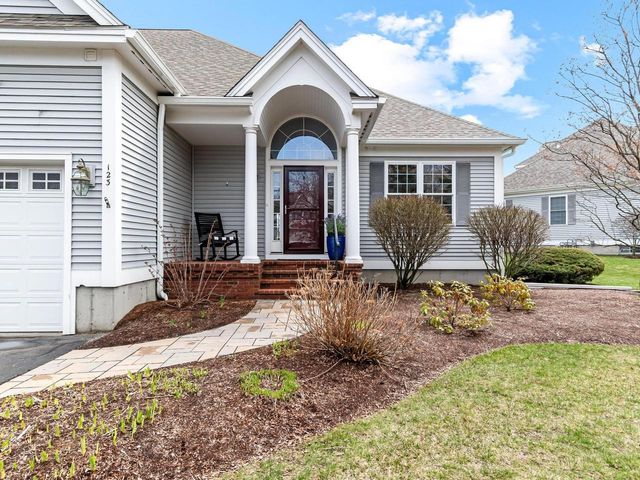 123 Economou Farm Road, South Burlington, VT 05403