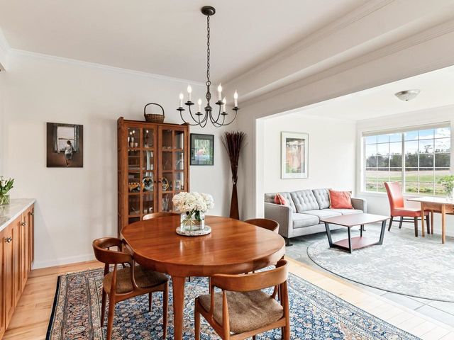 123 Economou Farm Road, South Burlington, VT 05403