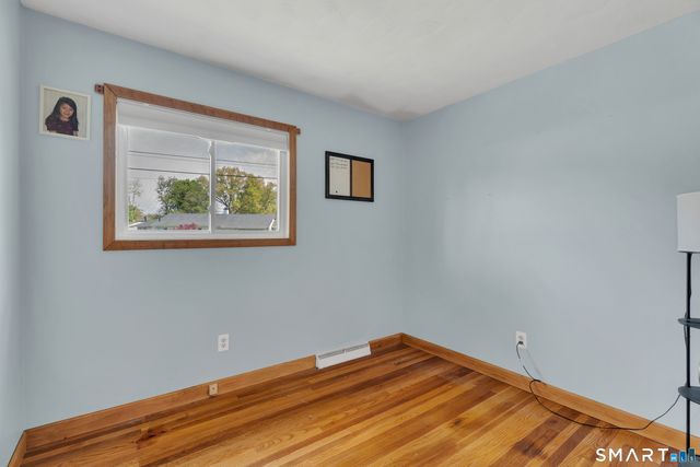 41 Hemingway Street, Plainville, CT 06062
