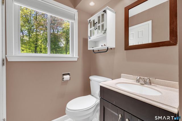 41 Hemingway Street, Plainville, CT 06062
