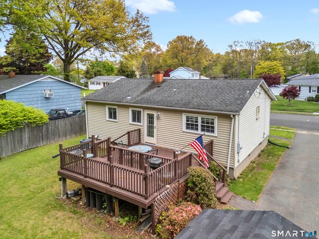 41 Hemingway Street, Plainville, CT 06062