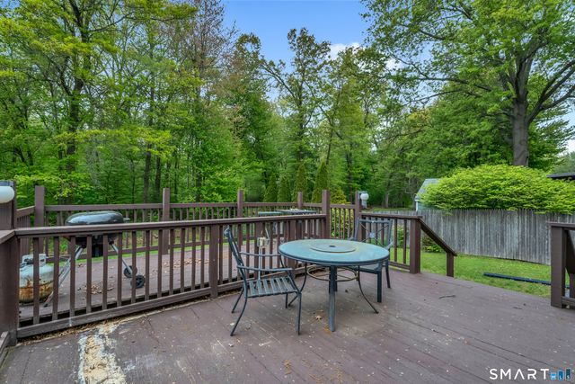 41 Hemingway Street, Plainville, CT 06062