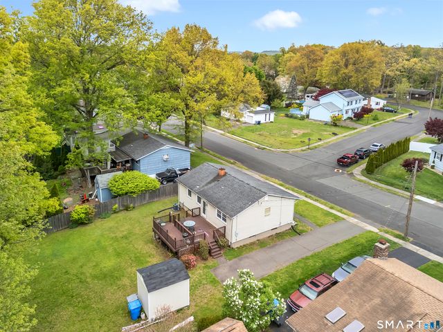 41 Hemingway Street, Plainville, CT 06062