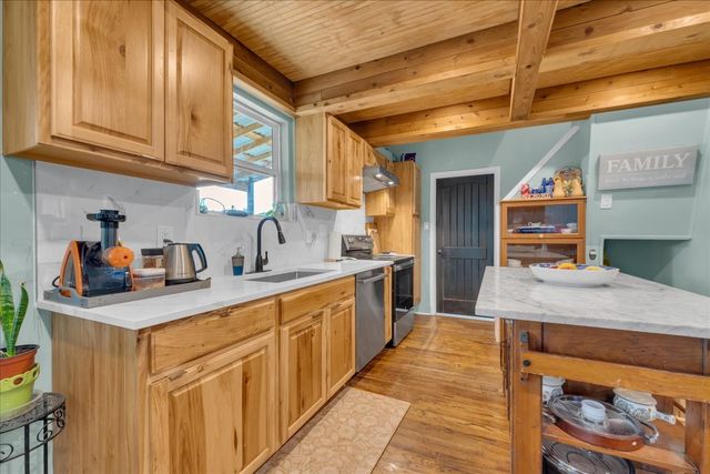 4120 Benjamin Drive, Caney City, TX 75148