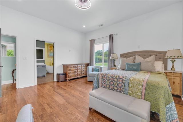4120 Benjamin Drive, Caney City, TX 75148
