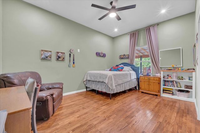 4120 Benjamin Drive, Caney City, TX 75148
