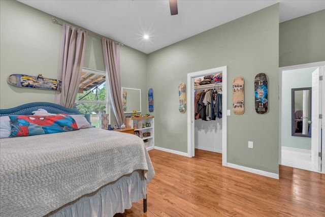 4120 Benjamin Drive, Caney City, TX 75148