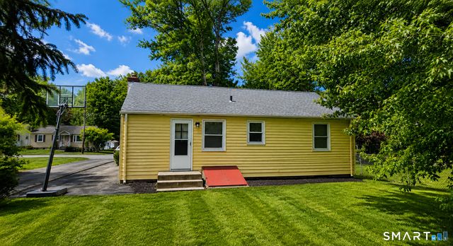 60 Linden Street, Wethersfield, CT 06109