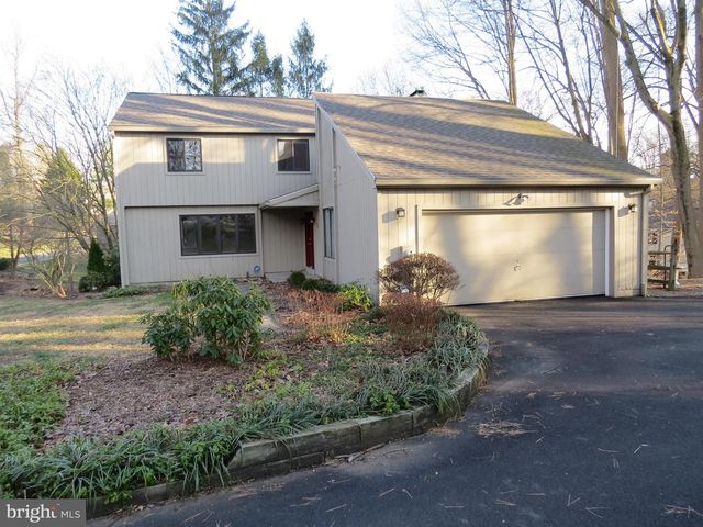 30 KINGS GRANT RD, Hockessin, DE 19707