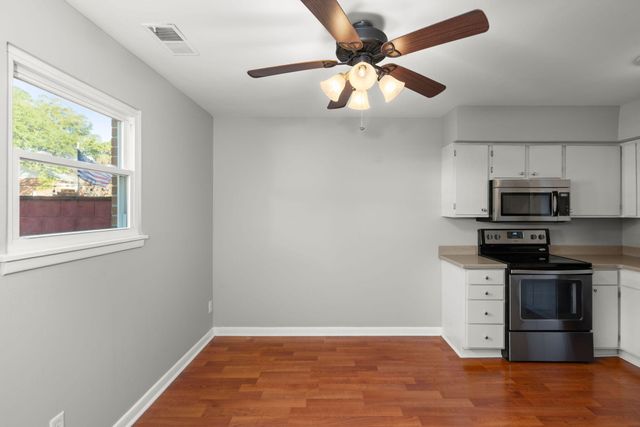 712 Harbor Lane, Mount Pleasant, SC 29464