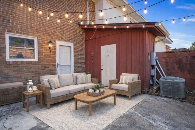 712 Harbor Lane, Mount Pleasant, SC 29464