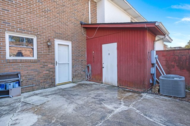 712 Harbor Lane, Mount Pleasant, SC 29464