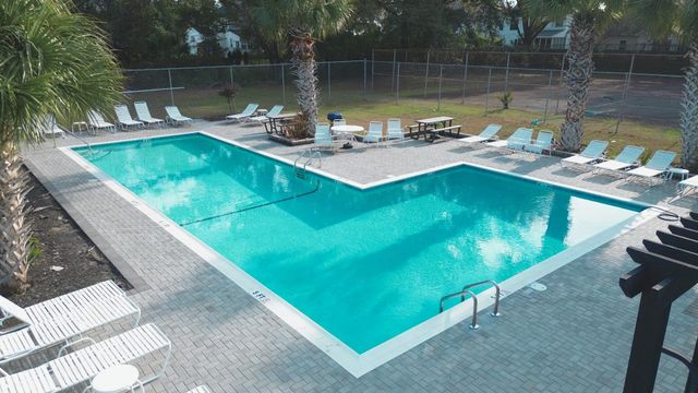 712 Harbor Lane, Mount Pleasant, SC 29464