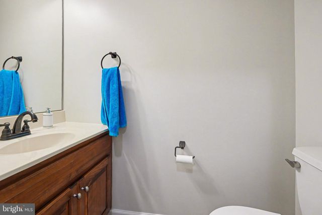 5 OVER VIEW, Carlisle, PA 17013