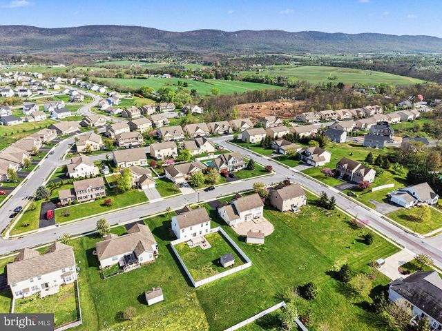 5 OVER VIEW, Carlisle, PA 17013