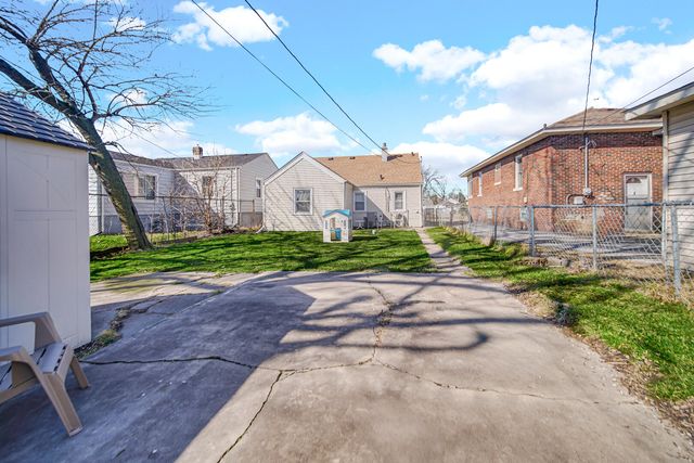 7411 Marshall Avenue, Hammond, IN 46323