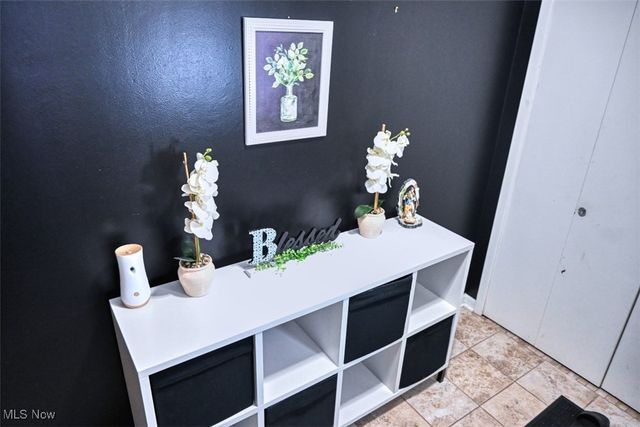 2909 Bowmen Lane, Parma, OH 44134