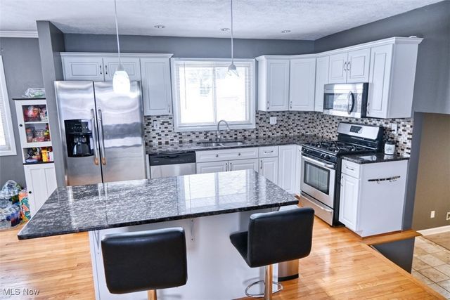 2909 Bowmen Lane, Parma, OH 44134