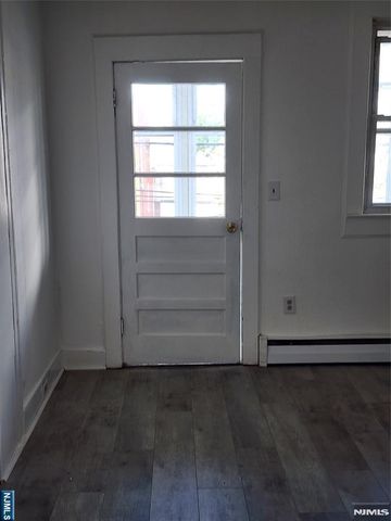 26 Union 2, Lodi, NJ 07644