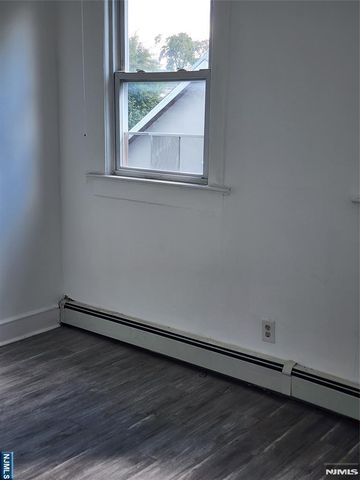 26 Union 2, Lodi, NJ 07644