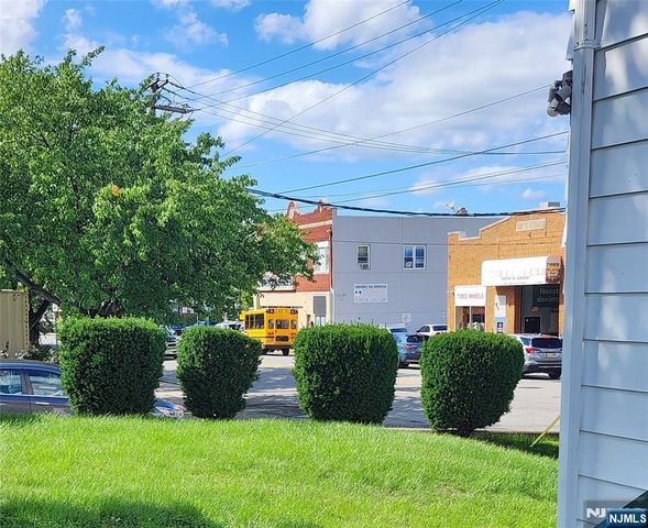 26 Union 2, Lodi, NJ 07644