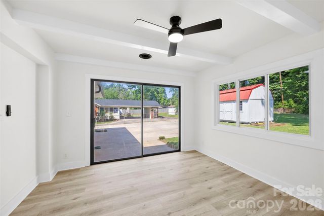 5421 Maplewood Lane, Charlotte, NC 28227