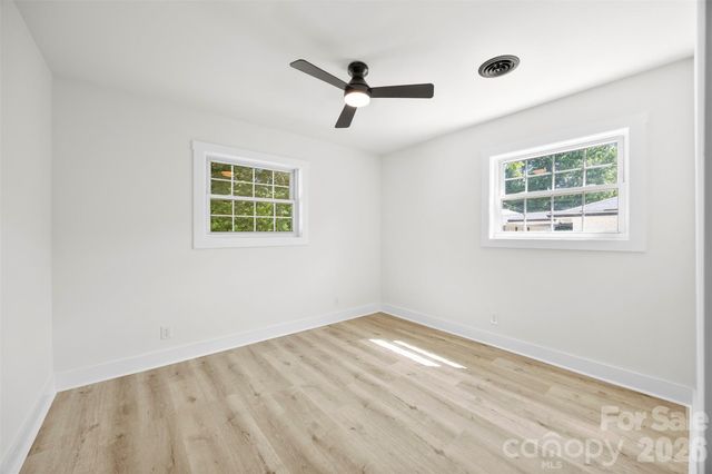 5421 Maplewood Lane, Charlotte, NC 28227