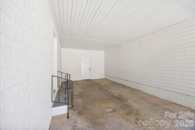 5421 Maplewood Lane, Charlotte, NC 28227