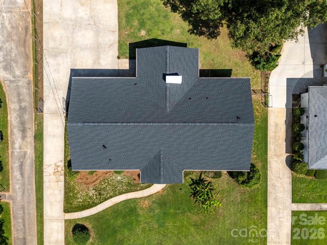 5421 Maplewood Lane, Charlotte, NC 28227