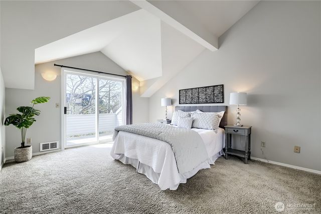 806 NW 52nd Street, Seattle, WA 98107