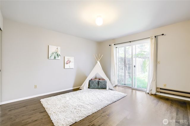 806 NW 52nd Street, Seattle, WA 98107