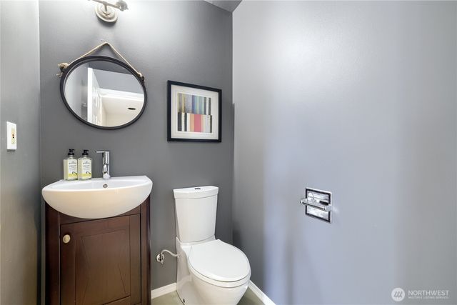 806 NW 52nd Street, Seattle, WA 98107
