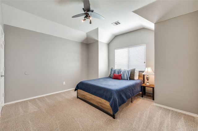 9900 HALF MOON Drive, Mckinney, TX 75072