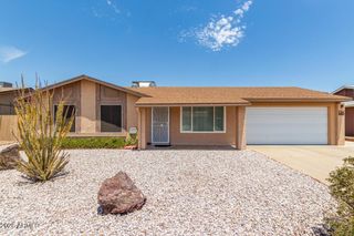 5252 W LUPINE Avenue, Glendale, AZ 85304