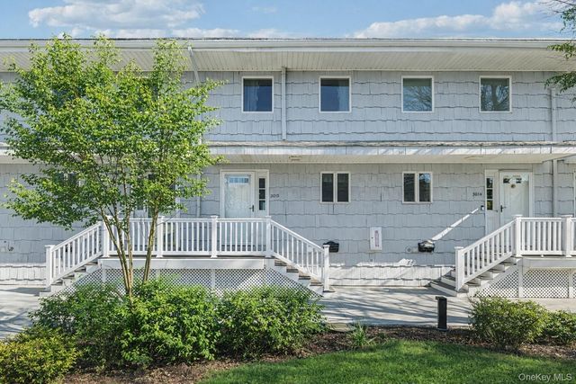 3013 Mitchell Road, Westhampton Beach, NY 11978