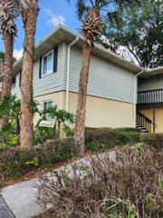 211 THORN TREE PLACE 211, Brandon, FL 33510