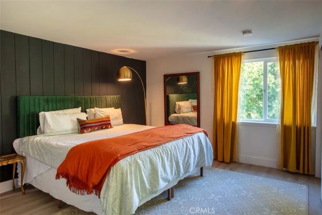 220 Oak Dr., Lake Arrowhead, CA 92352