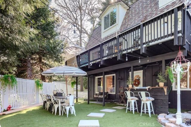 220 Oak Dr., Lake Arrowhead, CA 92352