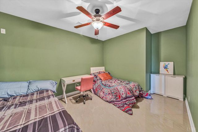 1066 Siesta Key Court, Moneta, VA 24121