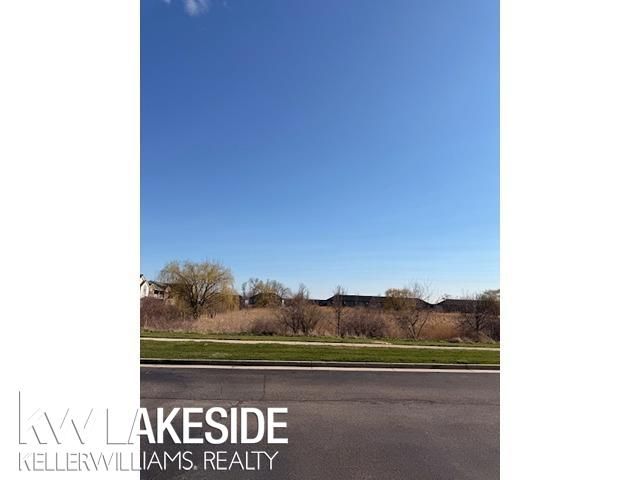 51560 Stern Lane, Chesterfield Twp, MI 48051