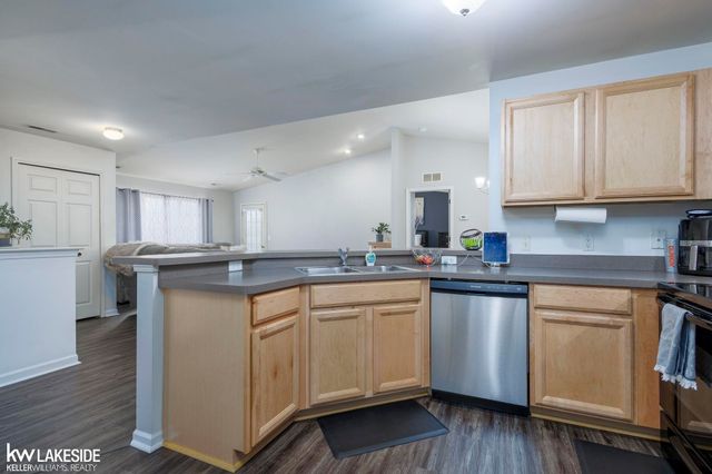 51560 Stern Lane, Chesterfield Twp, MI 48051
