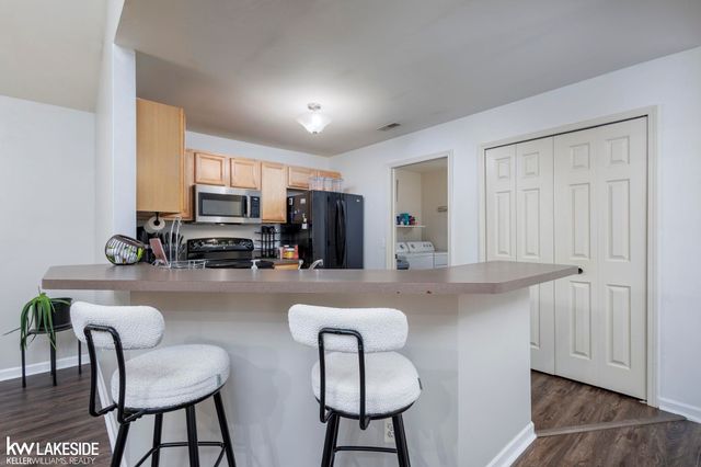 51560 Stern Lane, Chesterfield Twp, MI 48051