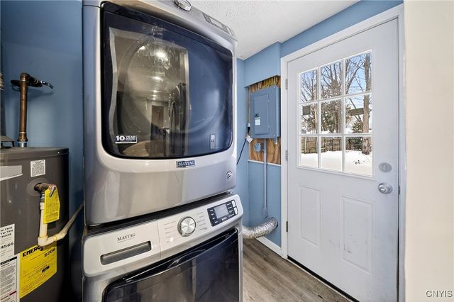 314 Belmore Drive, Clay, NY 13212