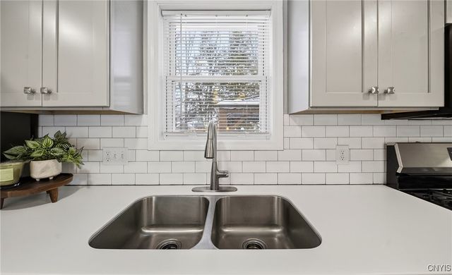 314 Belmore Drive, Clay, NY 13212