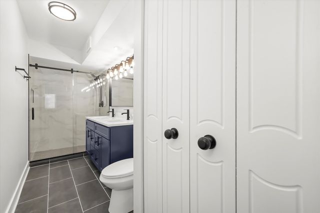 820 Oakton Street 3A, Evanston, IL 60202