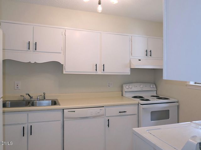 103 Ashley Forest Road, Chapel Hill, NC 27514